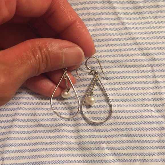 Sterling Sliver earrings - Picture 4 of 4